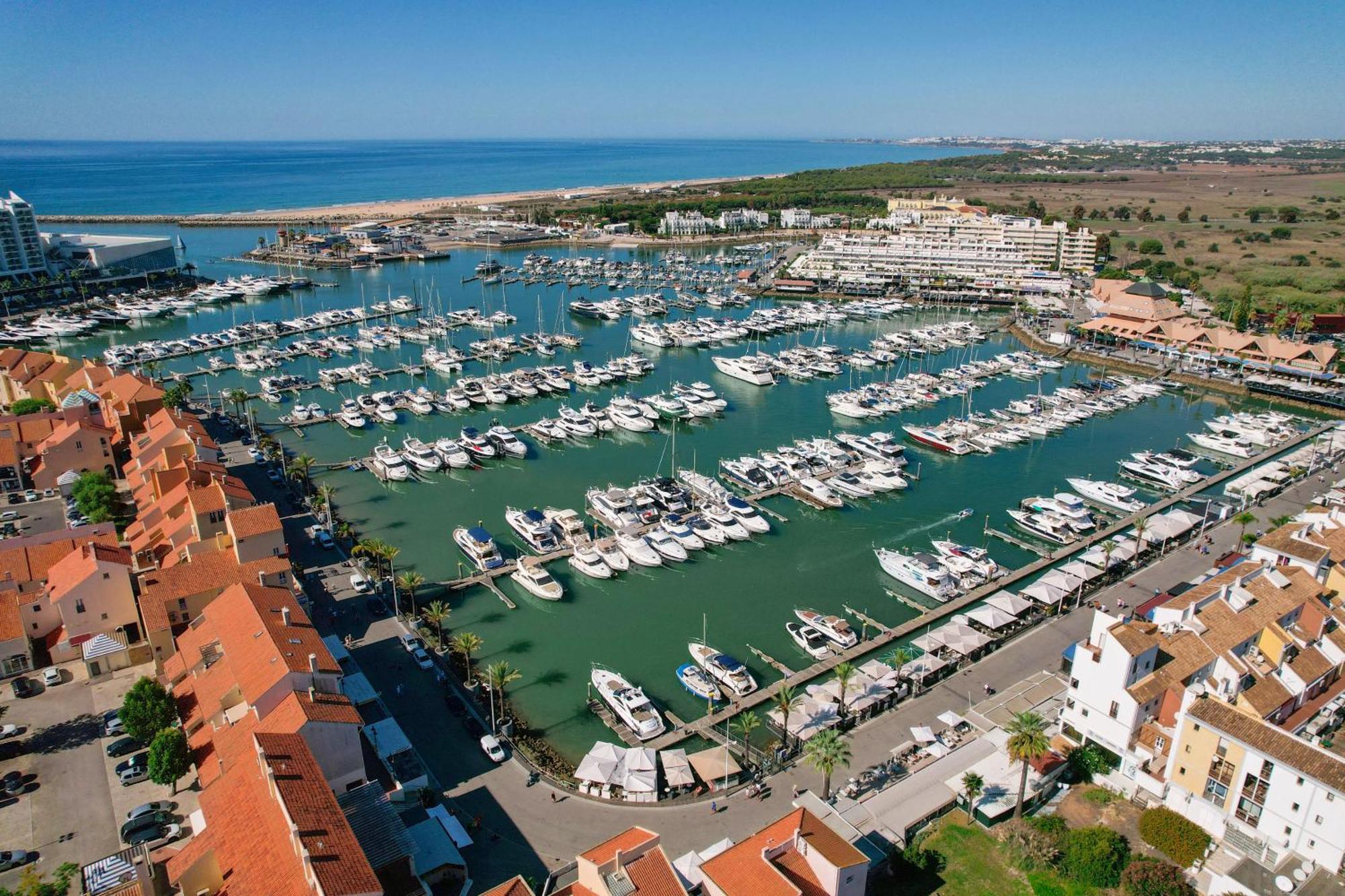 Centralgarve - Premium Apartment In The Center Of Vilamoura - Cota10 Экстерьер фото